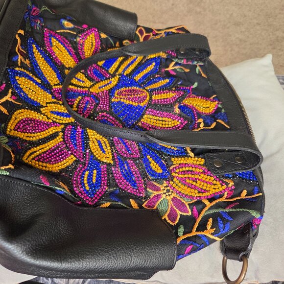 Beautiful Guatemalan sparkle handbag - Picture 4 of 6